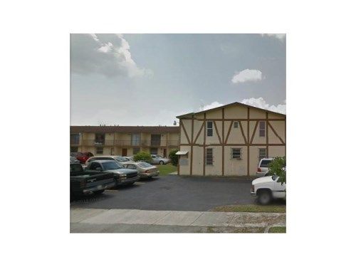 311 SW 110 AV # H4, Miami, FL 33174
