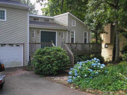 182 W Putnam Ferry Road, Woodstock, GA 30189