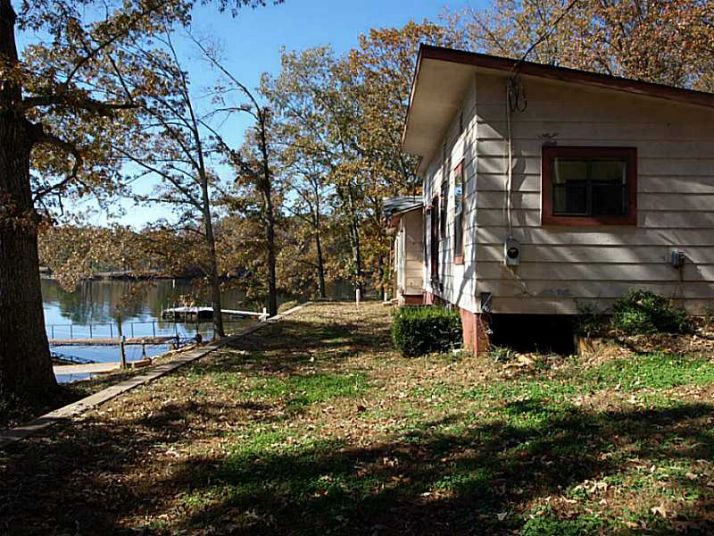 3696 Looper Lake Point, Gainesville, GA 30506