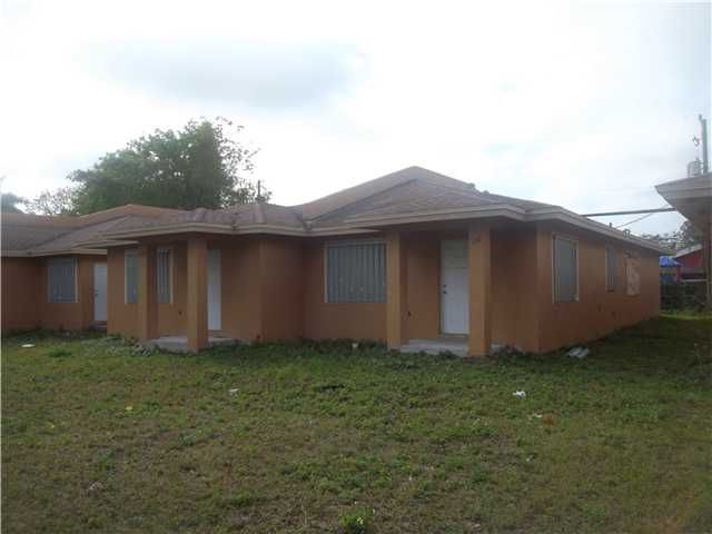 156 NE 9 CT, Homestead, FL 33030