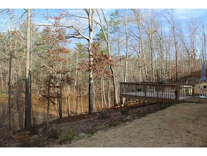 100 Ruth Way, Douglasville, GA 30134