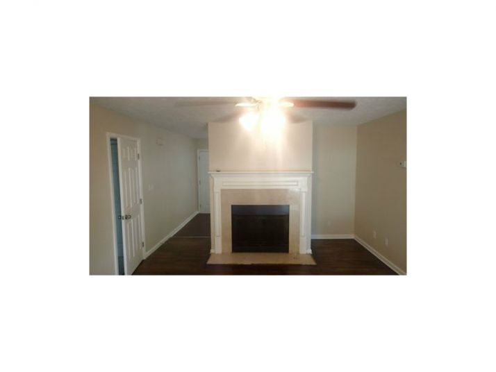 975 Walker Place Drive, Douglasville, GA 30134