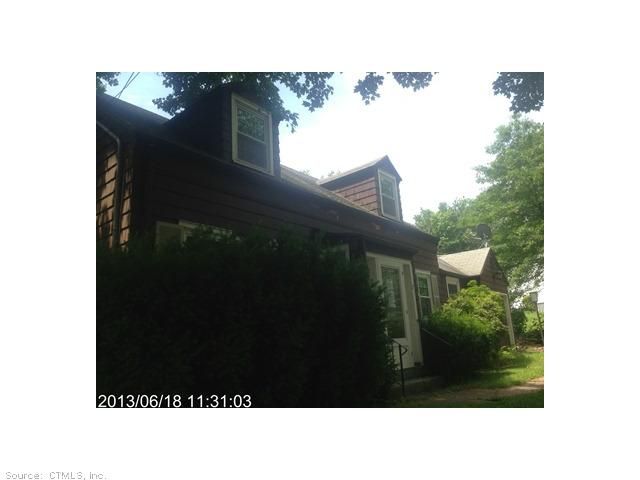 7 Skiff Pkwy, North Haven, CT 06473
