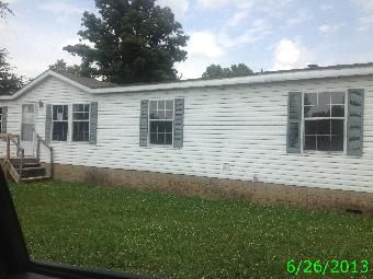 981 Bluett Coy Rd E, Roundhill, KY 42275