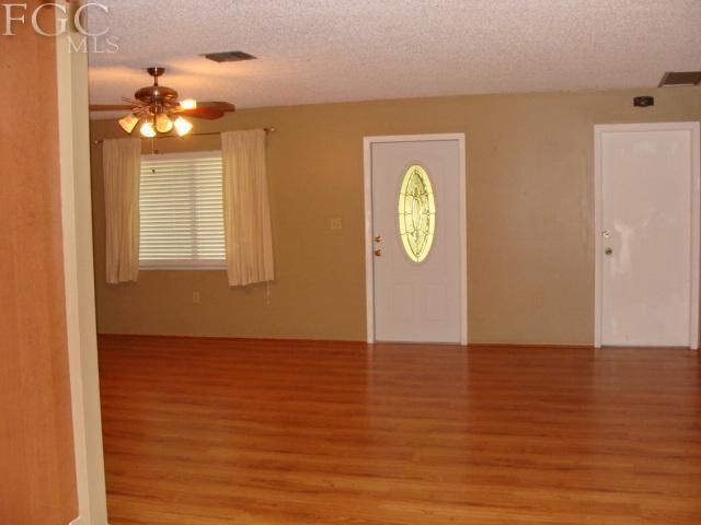 5525 Maria Dr., Saint James City, FL 33956