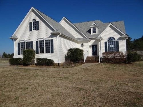 995 Peele Rd, Clayton, NC 27520