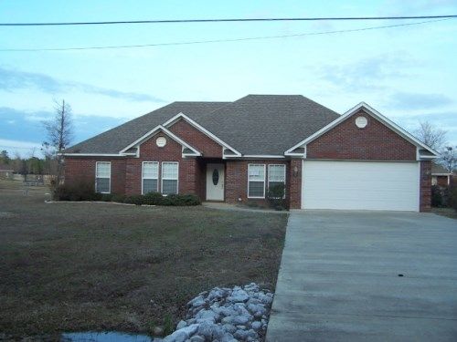 2230 Wolfe Rd, Columbus, MS 39705