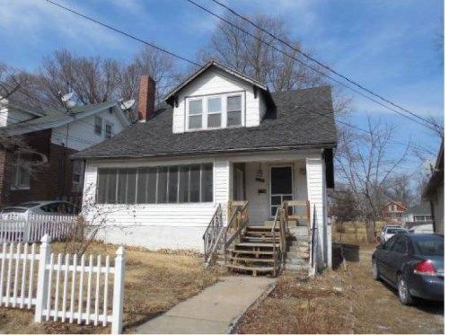 1634 W Mccarty St, Jefferson City, MO 65109