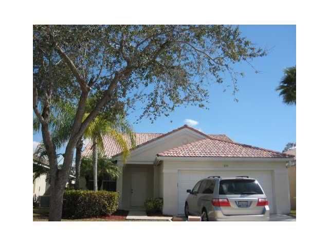 806 BRIAR RIDGE RD, Fort Lauderdale, FL 33327