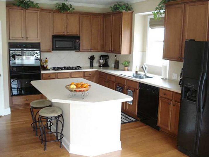 6195 Lake Oak Landing, Cumming, GA 30040