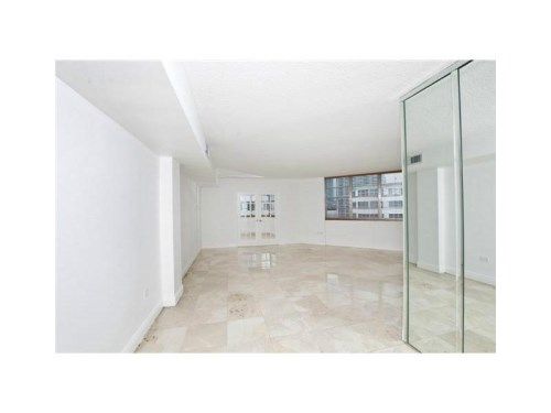 905 BRICKELL BAY DR # 1921, Miami, FL 33131