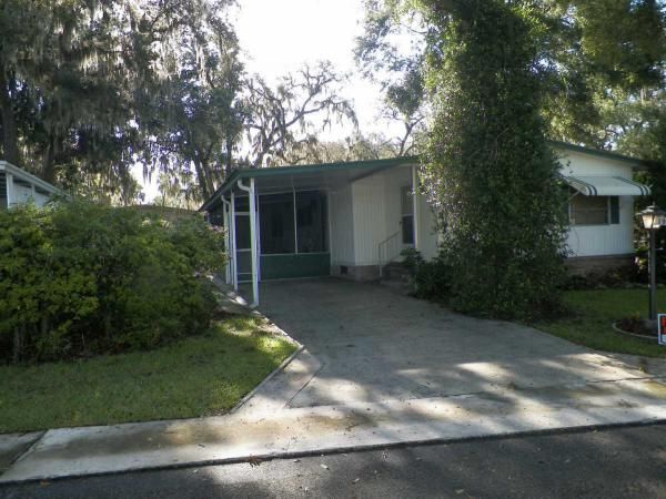 1960 Amberwood Dr, Riverview, FL 33578