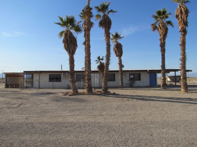 1094 La Paz Court, Salton City, CA 92275