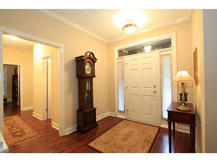 615 Red Maple Lane, Alpharetta, GA 30004