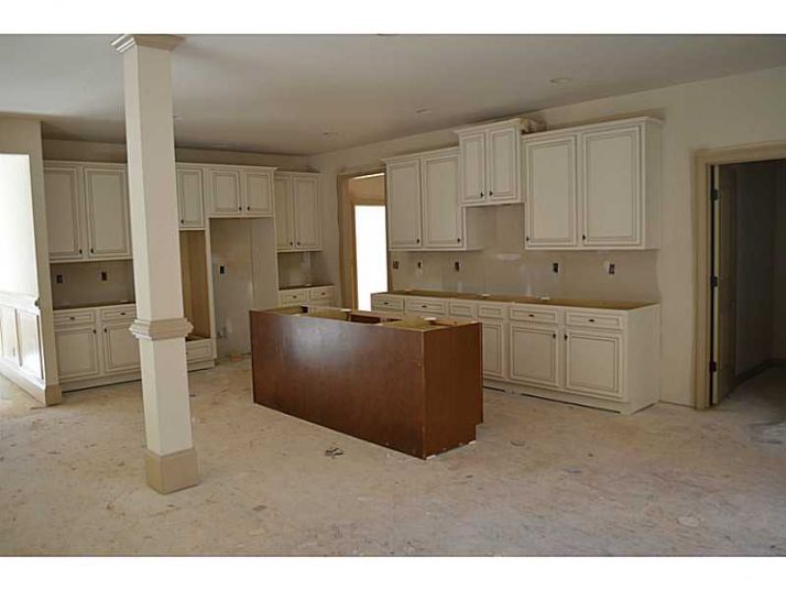 1370 Azalea Brook Drive, Lawrenceville, GA 30043