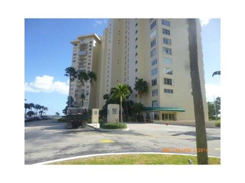 11111 BISCAYNE BL # 8F, Miami, FL 33181