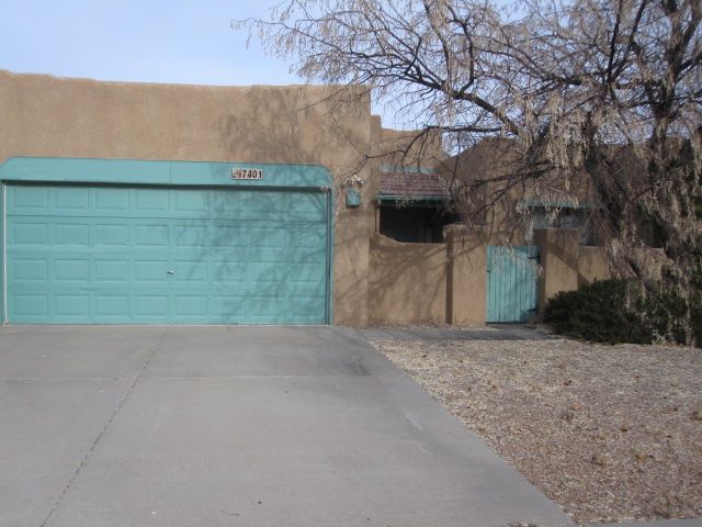 7401 Saratoga Lane, Santa Fe, NM 87507