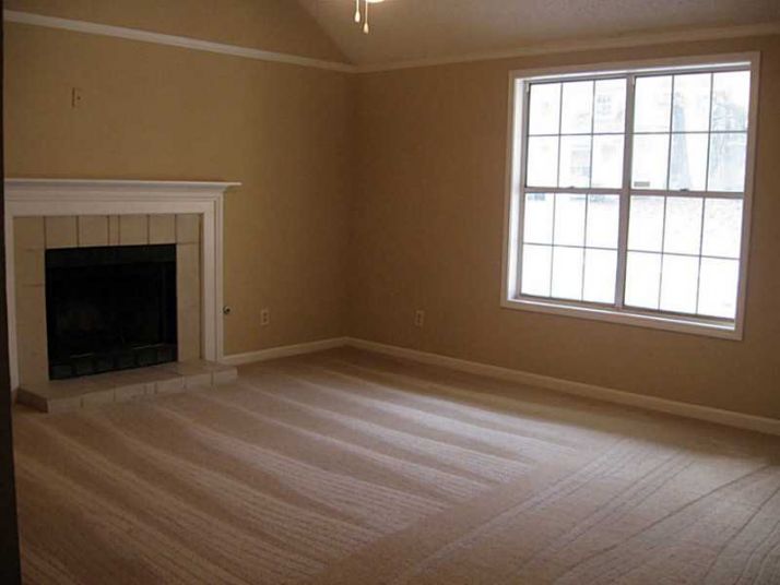 1014 Autumn Crest Court, Stone Mountain, GA 30083
