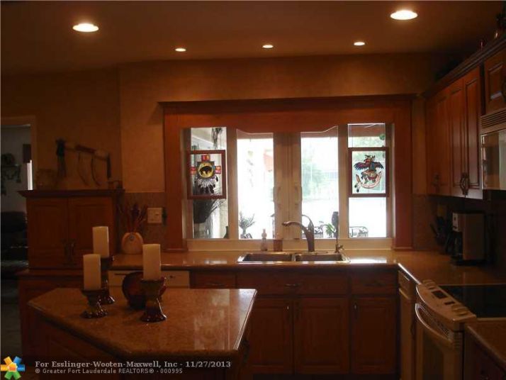 11300 SHADY LANE, Fort Lauderdale, FL 33325