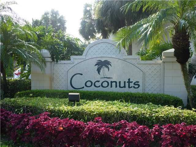 70 SIMONTON CR # 70, Fort Lauderdale, FL 33326