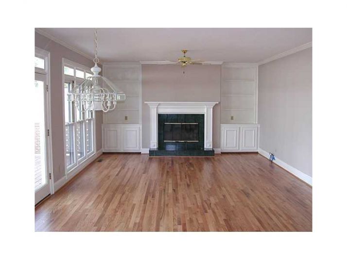 1070 Druid Lake, Decatur, GA 30033