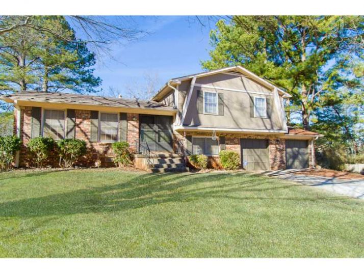 1504 Indian Forest Trail, Stone Mountain, GA 30083