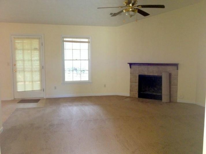 595 Maple Drive, Stone Mountain, GA 30083