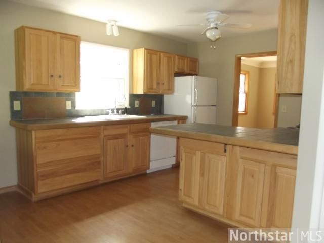 212 Woodley St W, Northfield, MN 55057