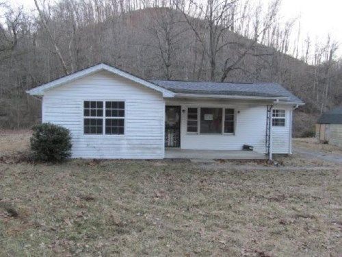 1471 Martin Hill Rd, Shepherdsville, KY 40165