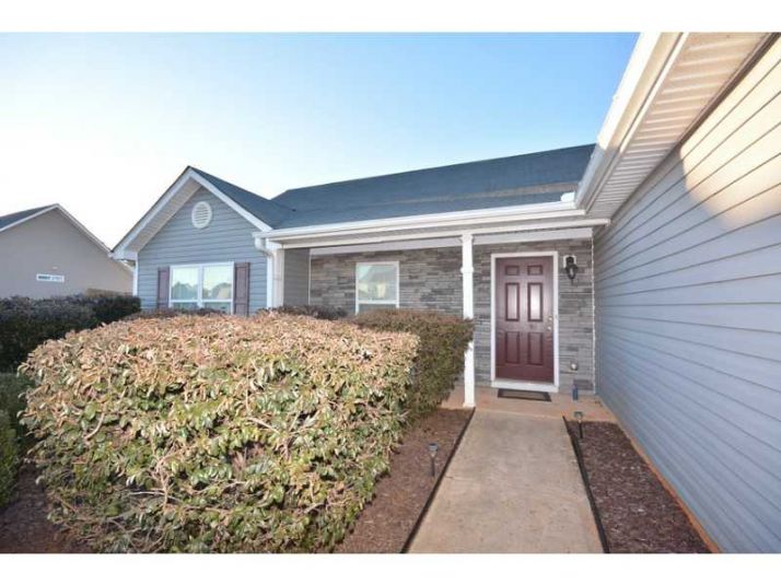 502 Hemlock Drive, Winder, GA 30680