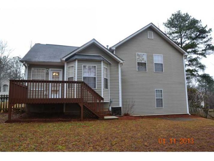 6403 Hillview Lane, Douglasville, GA 30134