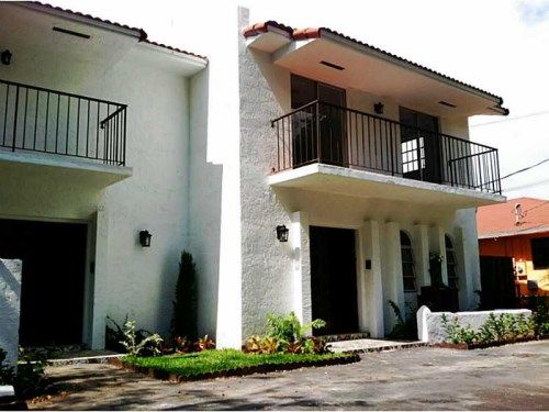 2740 SW 28TH AVE, Miami, FL 33133