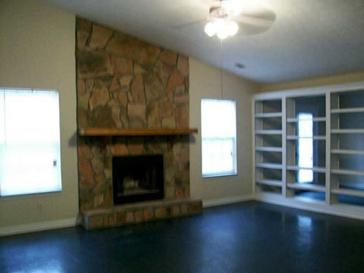 5913 Clate Court, Ellenwood, GA 30294