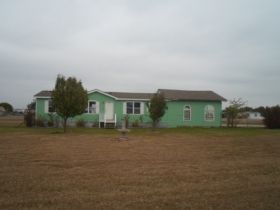 9165 Douglas Circle, Terrell, TX 75160