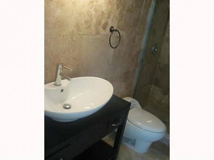 555 NE 15 # 32G, Miami, FL 33132