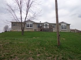 140 Lane 587 Lake James, Fremont, IN 46737