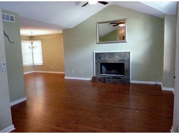 100 Clubhouse Drive Nw, Kennesaw, GA 30144