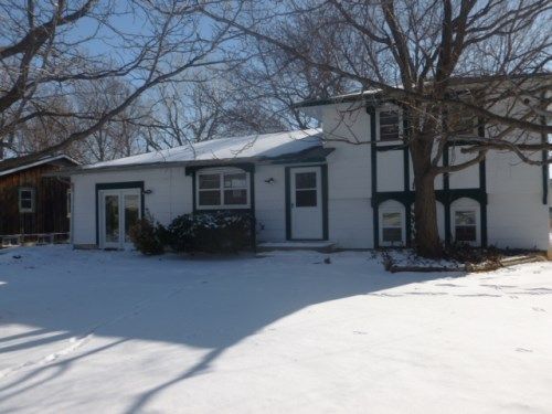 528 N Dexter Ave, Valley Center, KS 67147
