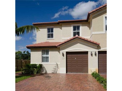 1001 NE 208 ST # 1001, Miami, FL 33179