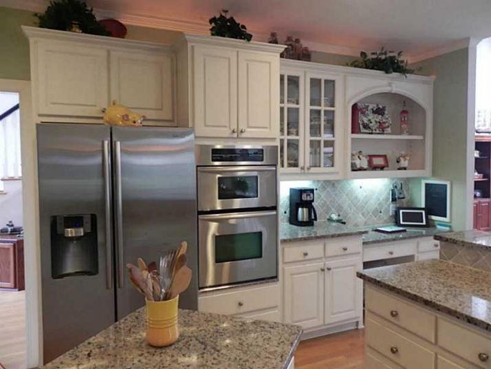 710 Whisper Wind Court, Woodstock, GA 30189