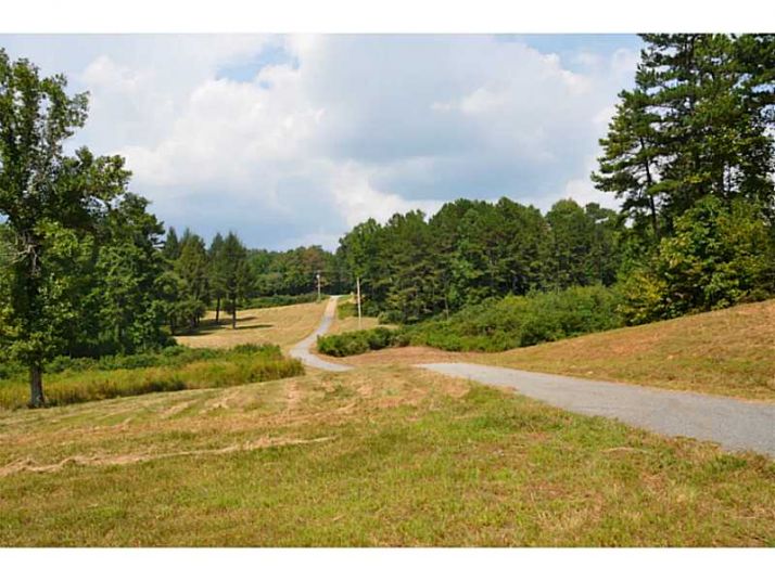 2941 Mobile Road, Mc Caysville, GA 30555