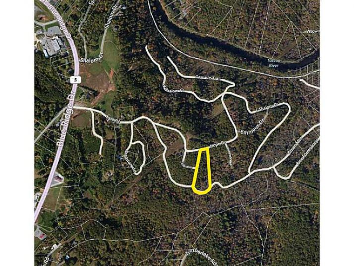 43 Shalom Courtyard, Mc Caysville, GA 30555