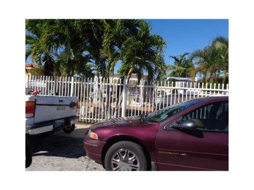 5737 SW 6 ST, Miami, FL 33144