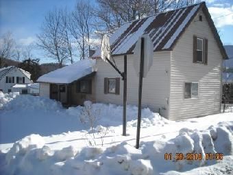 801 Spring Ave, Rumford, ME 04276