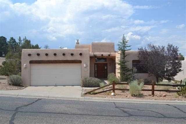 6476 Hoochaneetsa Blvd, Cochiti Lake, NM 87083