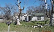 419 South Sixth Str Lott, TX 76656