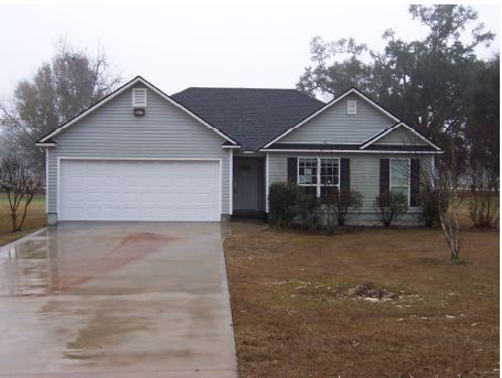 2 Eleanor Pl, Ray City, GA 31645