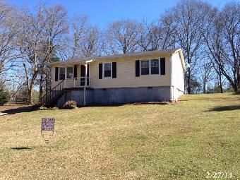 612 N Mcdonough Rd, Griffin, GA 30223