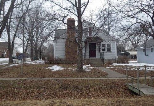 104 W Chestnut Street, Archie, MO 64725