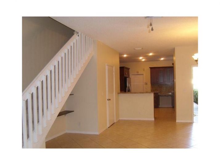 2220 SALERNO CIRCLE # 2220, Fort Lauderdale, FL 33327